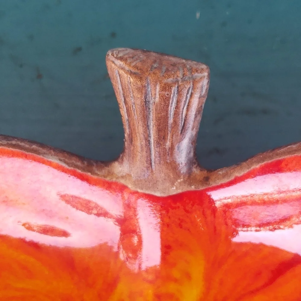 Treasure Craft vintage pottery souvenir leaf shaped trinket dish